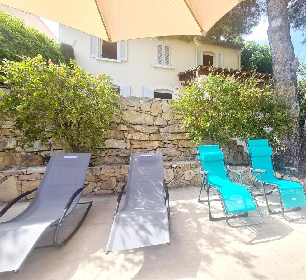 Superbe Villa-Domaine Avec Golf Piscine Et Tennis Saint-Cyr-sur-Mer Exterior photo